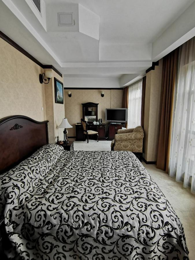 Hotel Carol Constanta Bagian luar foto