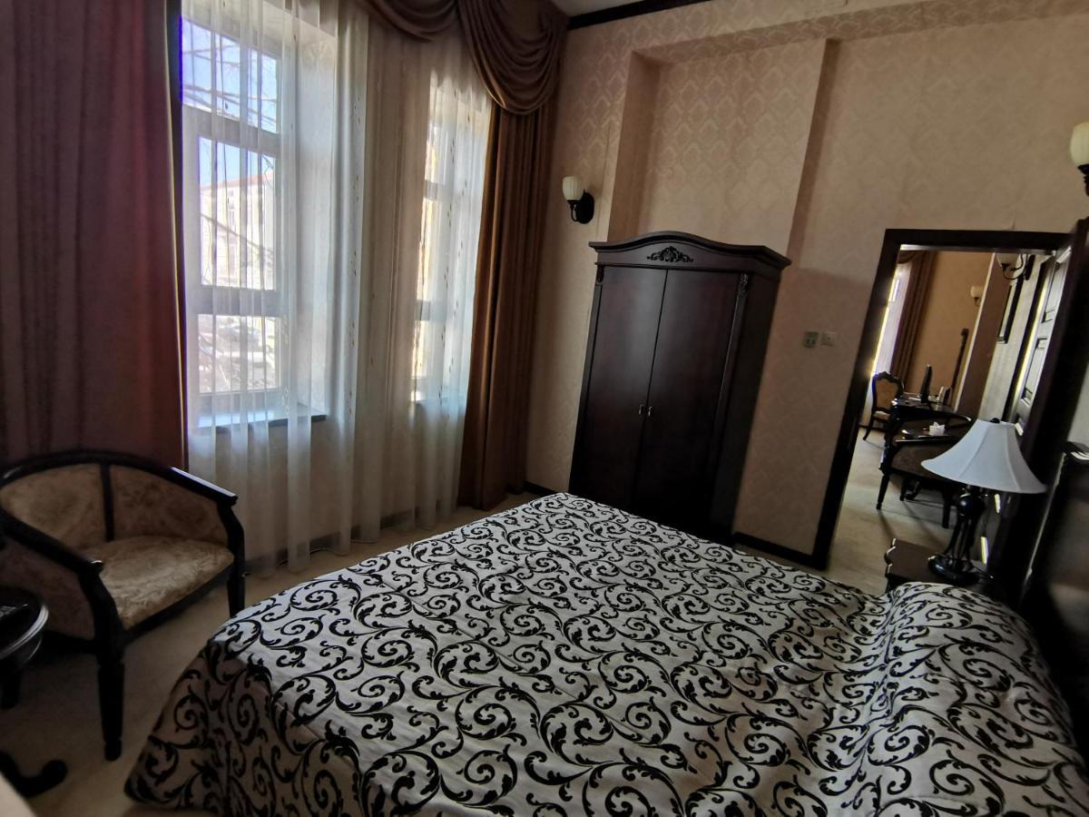 Hotel Carol Constanta Bagian luar foto